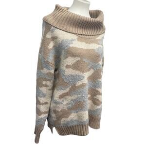 Christian Siriano New York Womens Medium PolyBlend Long Sleeve Cowl Neck Sweater